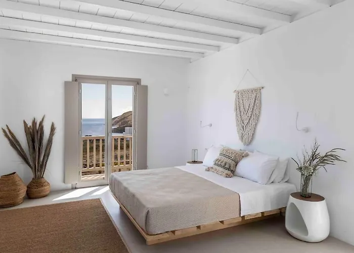 Stephanie With Heated Pool, By Red Windmill * Калафатис