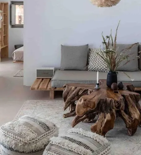 Stephanie With Heated Pool, By Red Windmill Вилла *