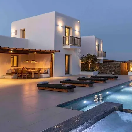 Stephanie With Heated Pool, By Red Windmill * カラファティス