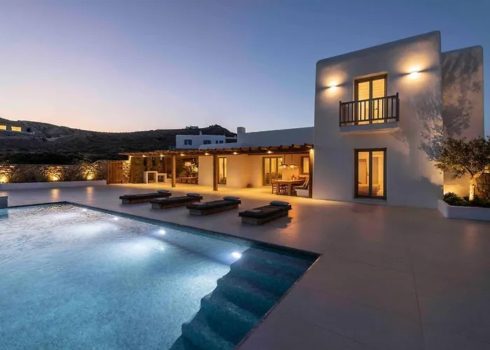 Stephanie With Heated Pool, By Red Windmill * Καλαφάτη