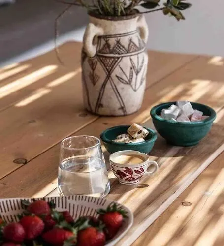 Stephanie With Heated Pool, By Red Windmill *