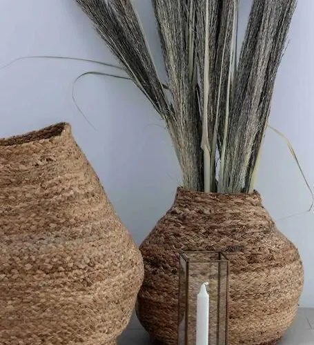 Stephanie With Heated Pool, By Red Windmill *