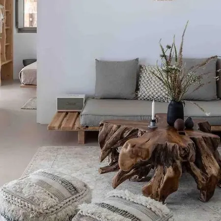 Stephanie With Heated Pool, By Red Windmill Vila *